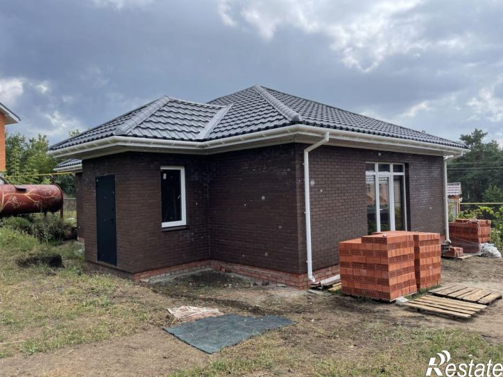 Коттедж/дом Белых Рос улица