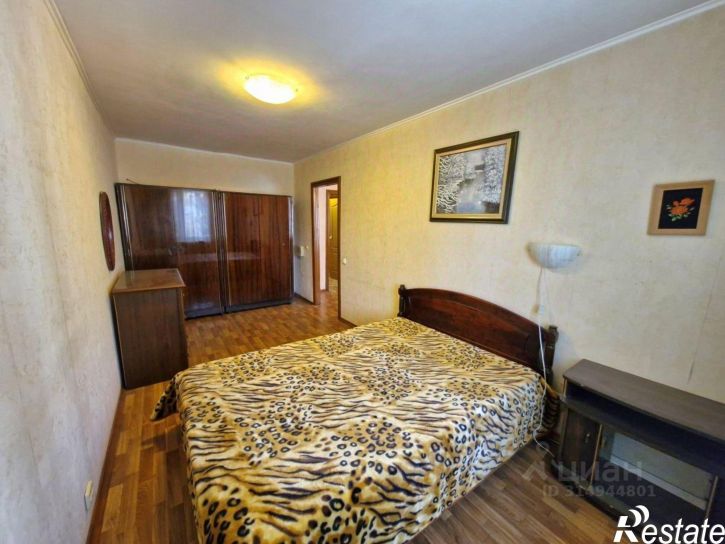 3-комн квартира улица имени Пугачёва Е.И., 83/89,  д. 83/89