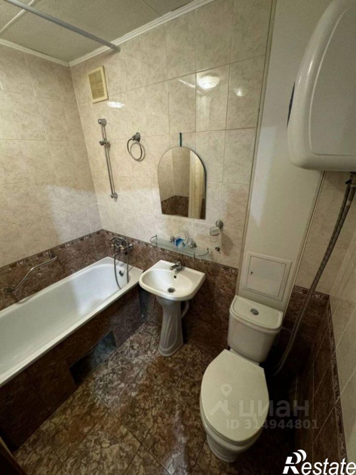 3-комн квартира улица имени Пугачёва Е.И., 83/89,  д. 83/89