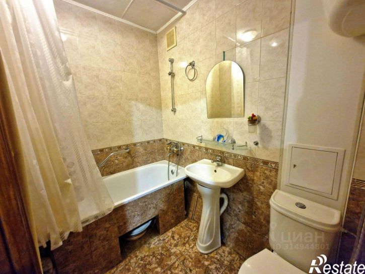 3-комн квартира улица имени Пугачёва Е.И., 83/89,  д. 83/89