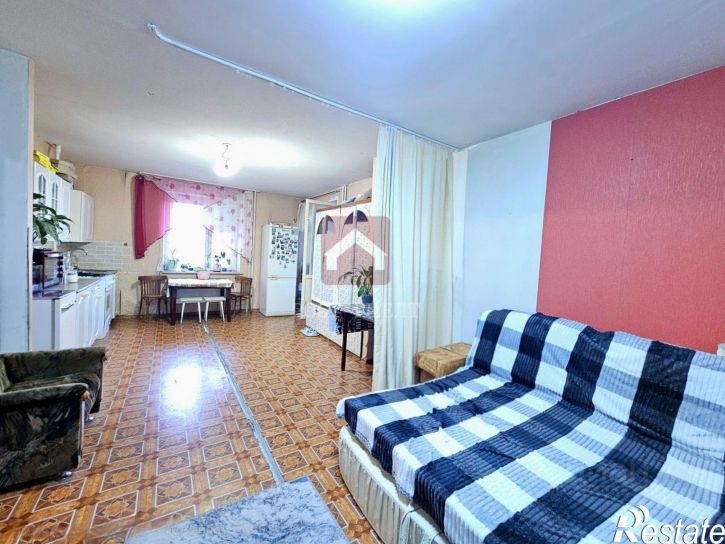 2-комн квартира улица Тархова, 27Б,  д. 27Б