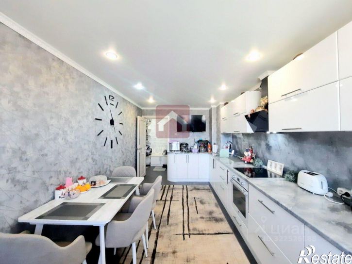 3-комн квартира улица Уфимцева, 3Б,  д. 3Б