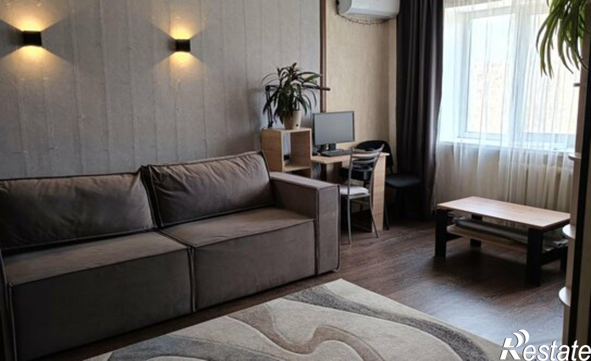 Купить квартиру за 2 700 000 рублей на Крымский тупик, 1