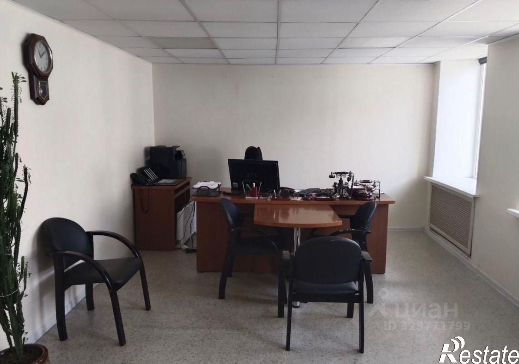 Купить ОСЗ, отдельно стоящее здание за 21 000 200 рублей на ул им Радищева А.Н., 73