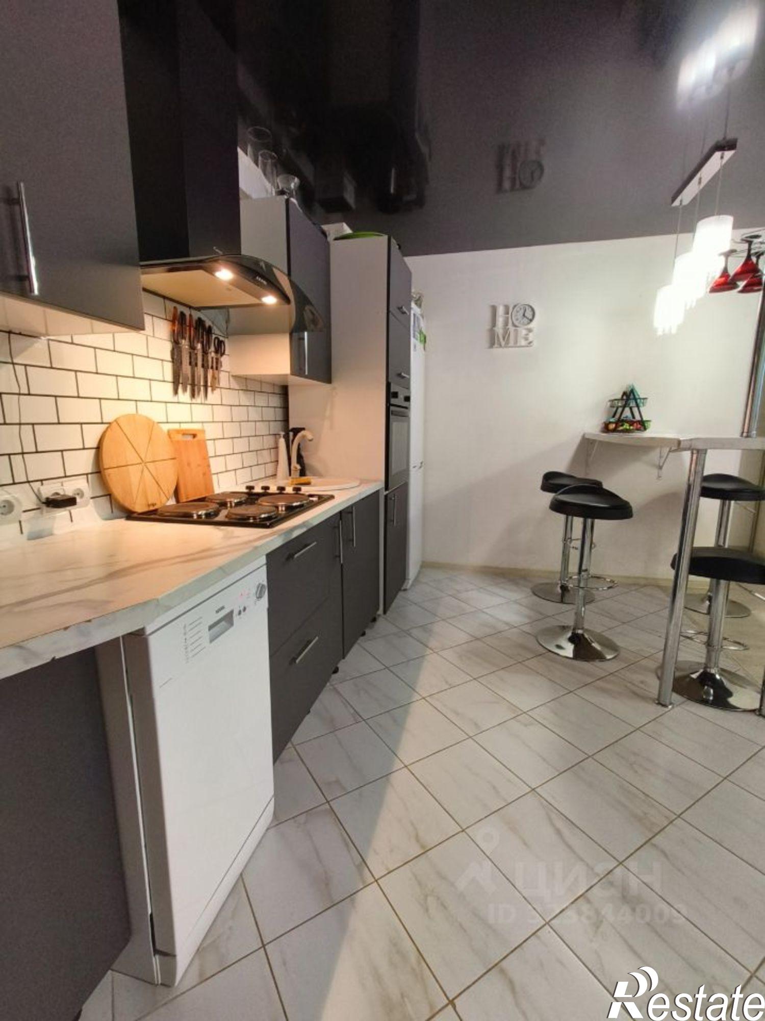 Купить квартиру за 6 300 000 рублей на улица Блинова Ф. А., 52