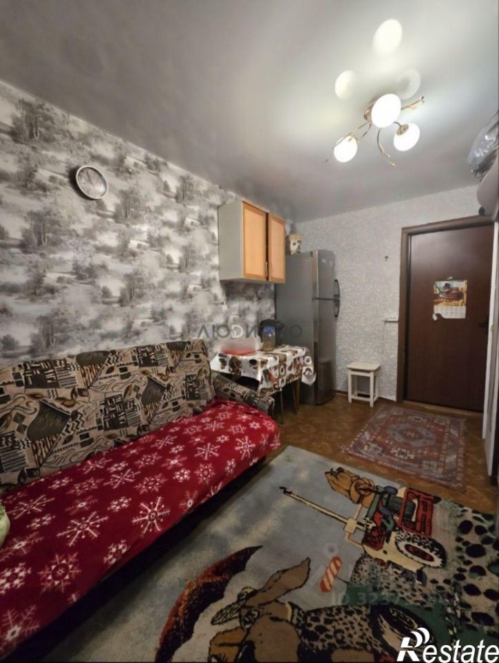 Комната проспект 50 лет Октября, 134А,  д. 134А