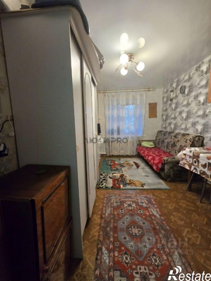 Комната проспект 50 лет Октября, 134А,  д. 134А