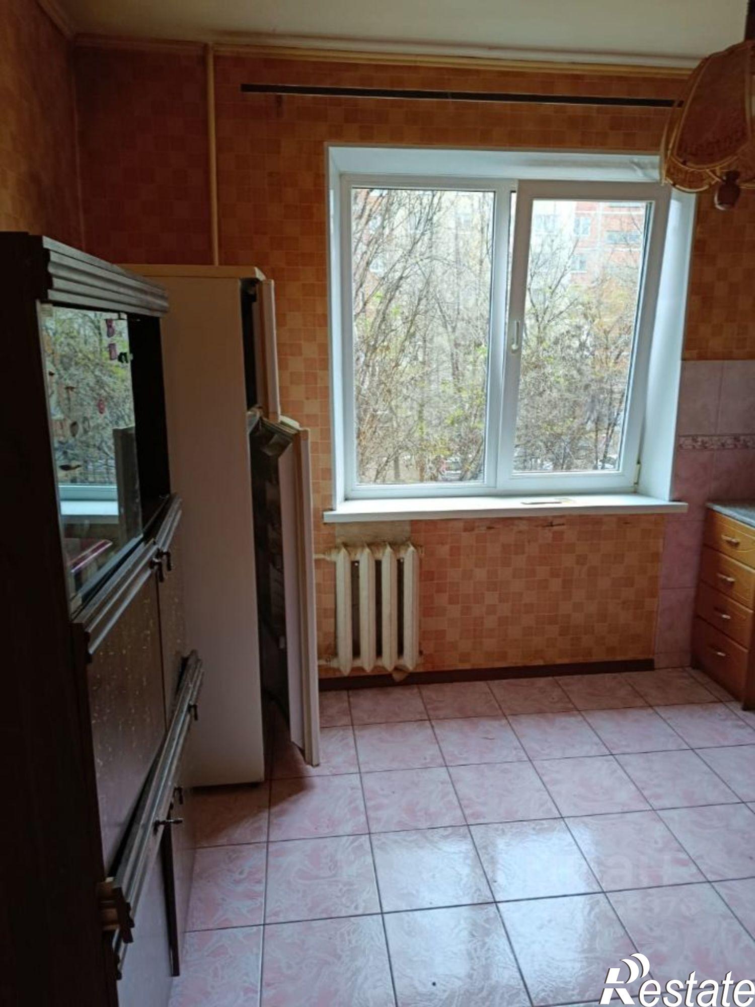 Сдать квартиру за 16 000 рублей на улица Бардина, 4