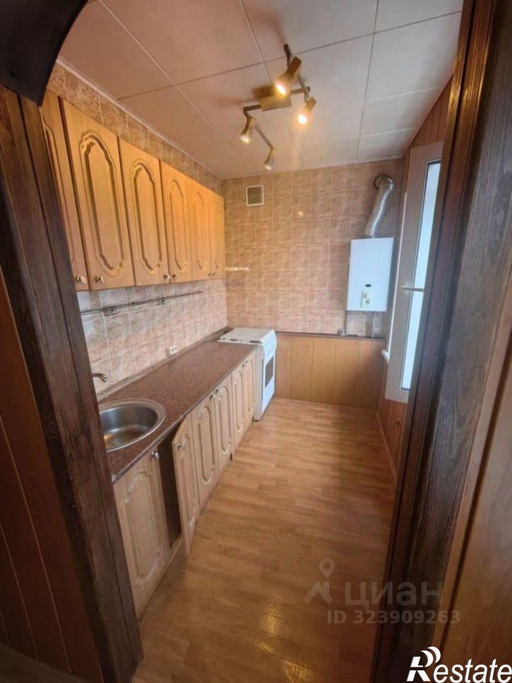 3-комн квартира ул Бакинская, 7,  д. 7