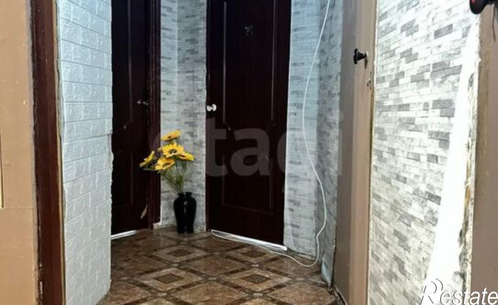 4-комн квартира улица Тархова, 1А,  д. 1А