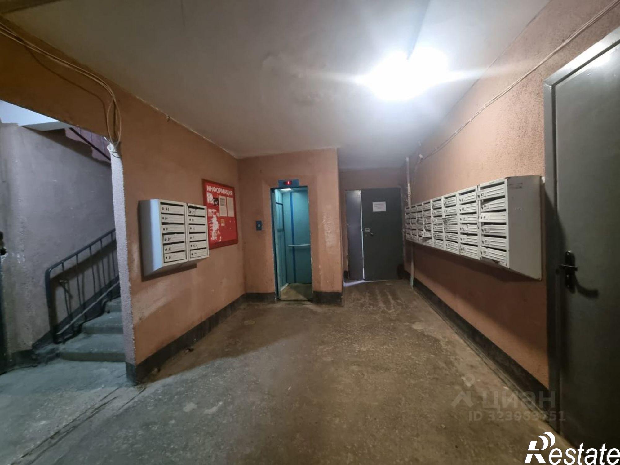 Купить квартиру за 2 400 000 рублей на Молодежный проезд, 3