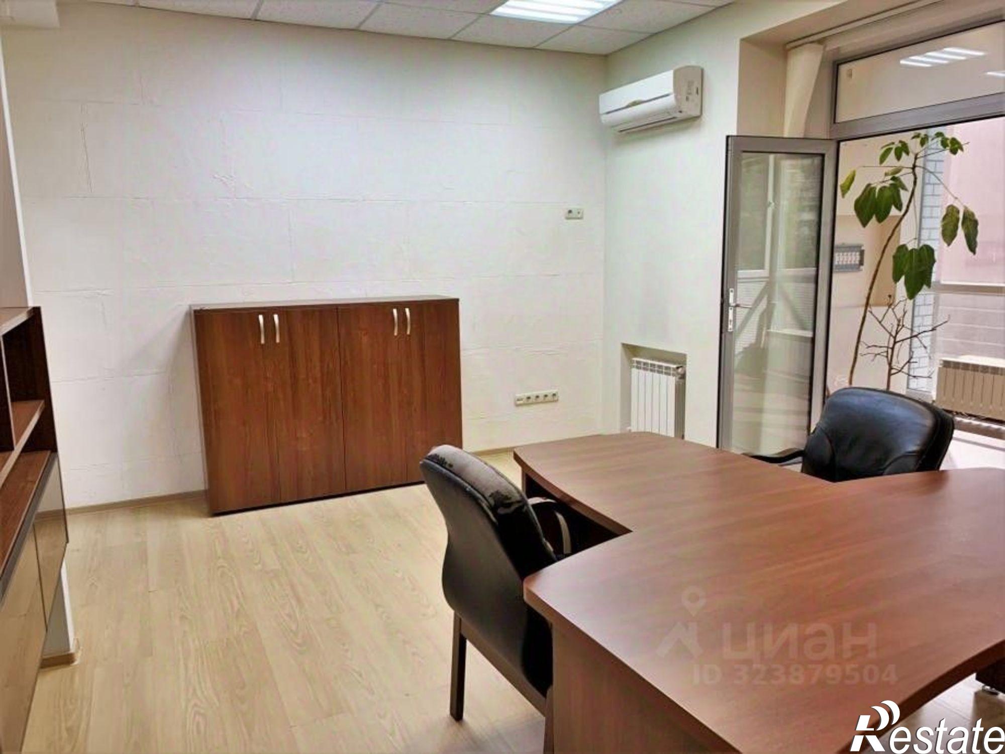 Сдать офис, помещение под офис за 150 002 рублей на улица Челюскинцев, 68