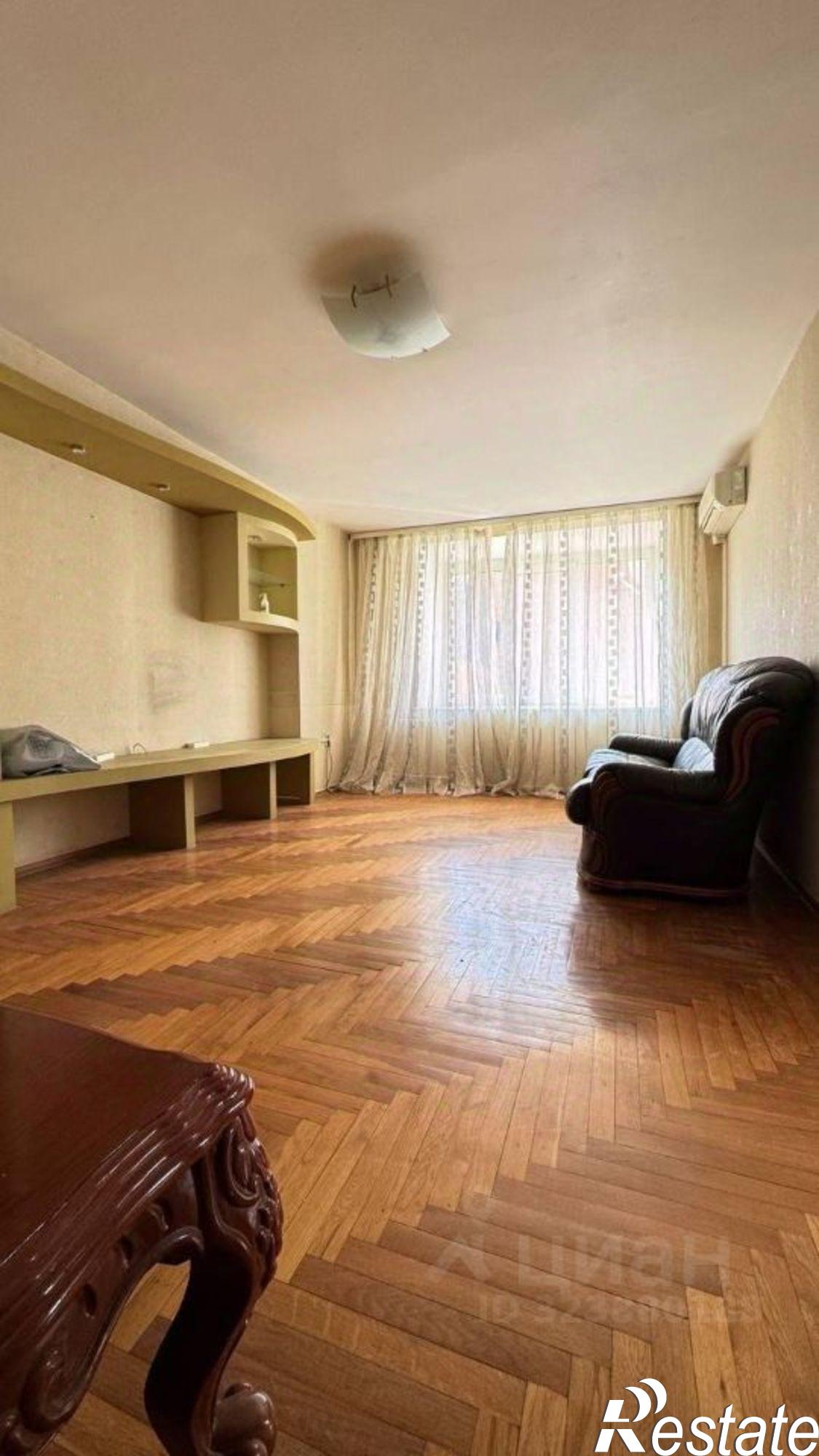 Купить квартиру за 9 900 000 рублей на Первомайская улица, 33/35