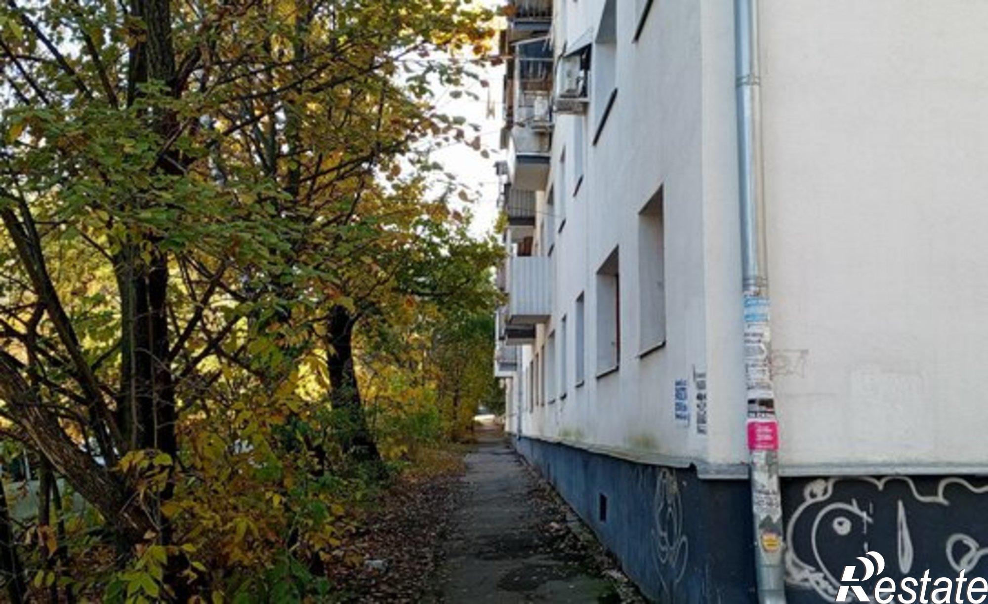 Купить квартиру за 2 950 000 рублей на Зеркальная улица, 2