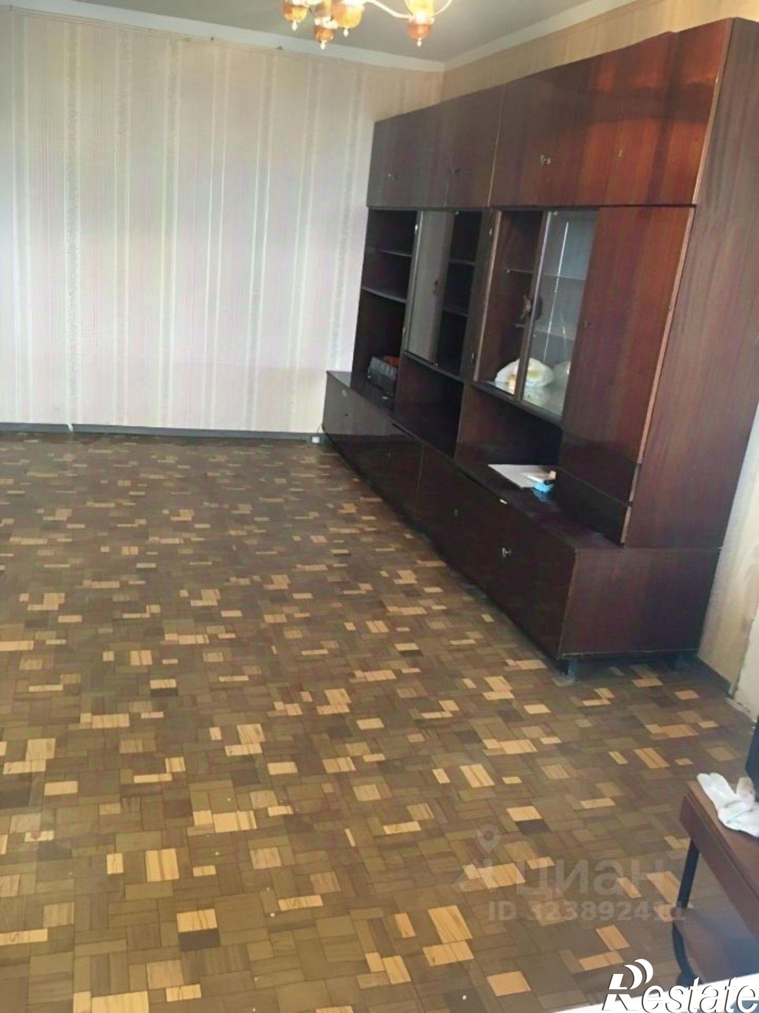 Купить квартиру за 4 140 000 рублей на ул им Лебедева-Кумача В.И., 84