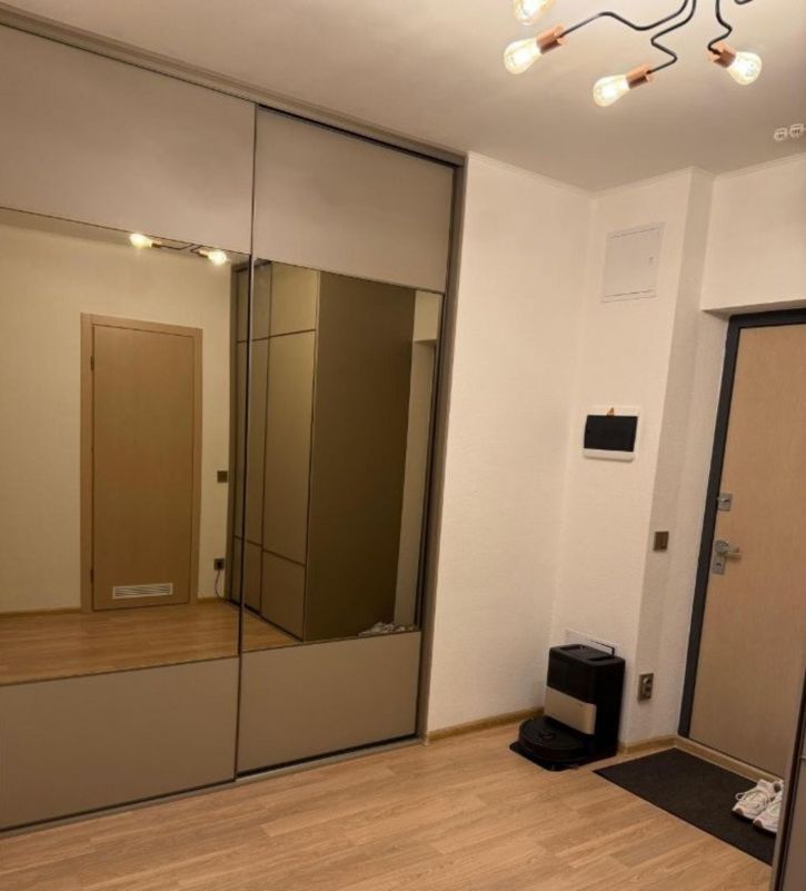 1-комн квартира проспект Строителей, 38а