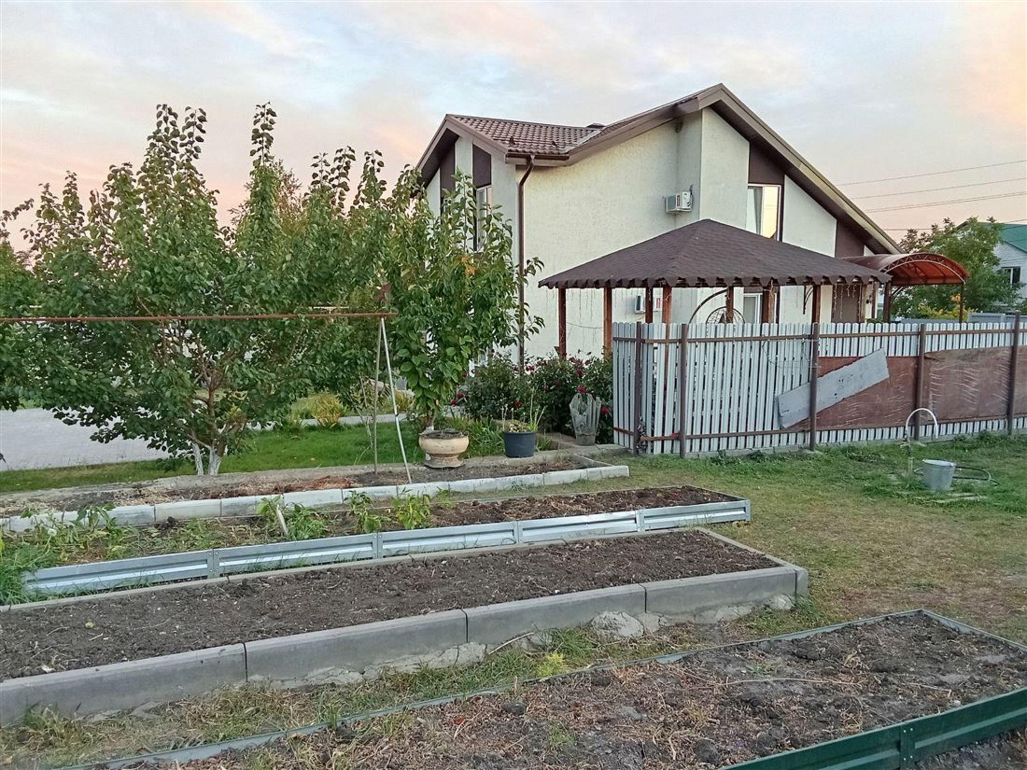 Купить дачу, дом, коттедж за 10 500 000 рублей на 2-й Свирский проезд, д. 2