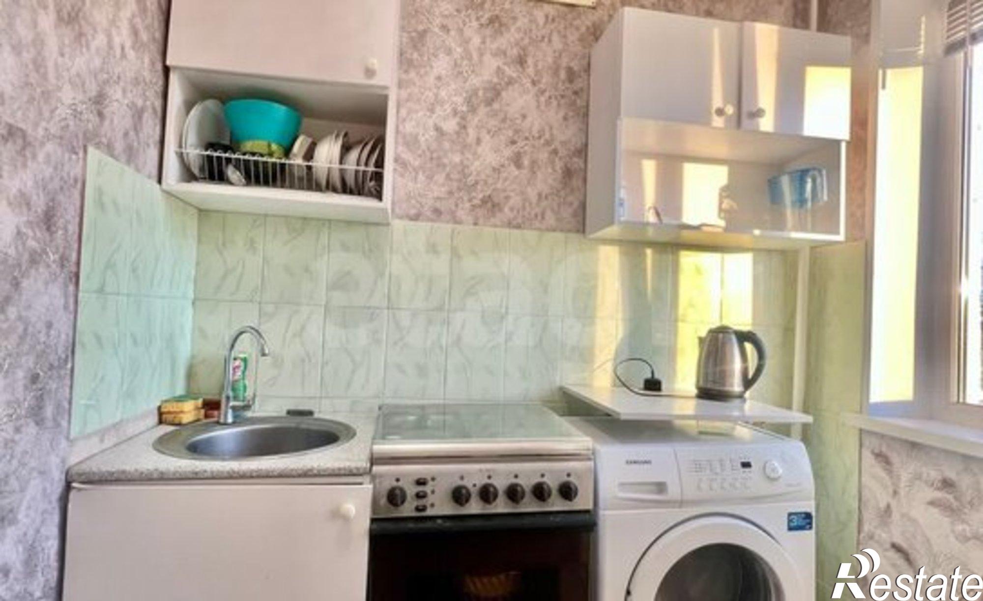 Купить квартиру за 2 000 000 рублей на улица Лебедева-Кумача, 72А