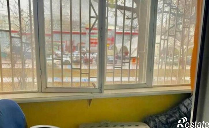 3-комн квартира улица Батавина, 2,  д. 2