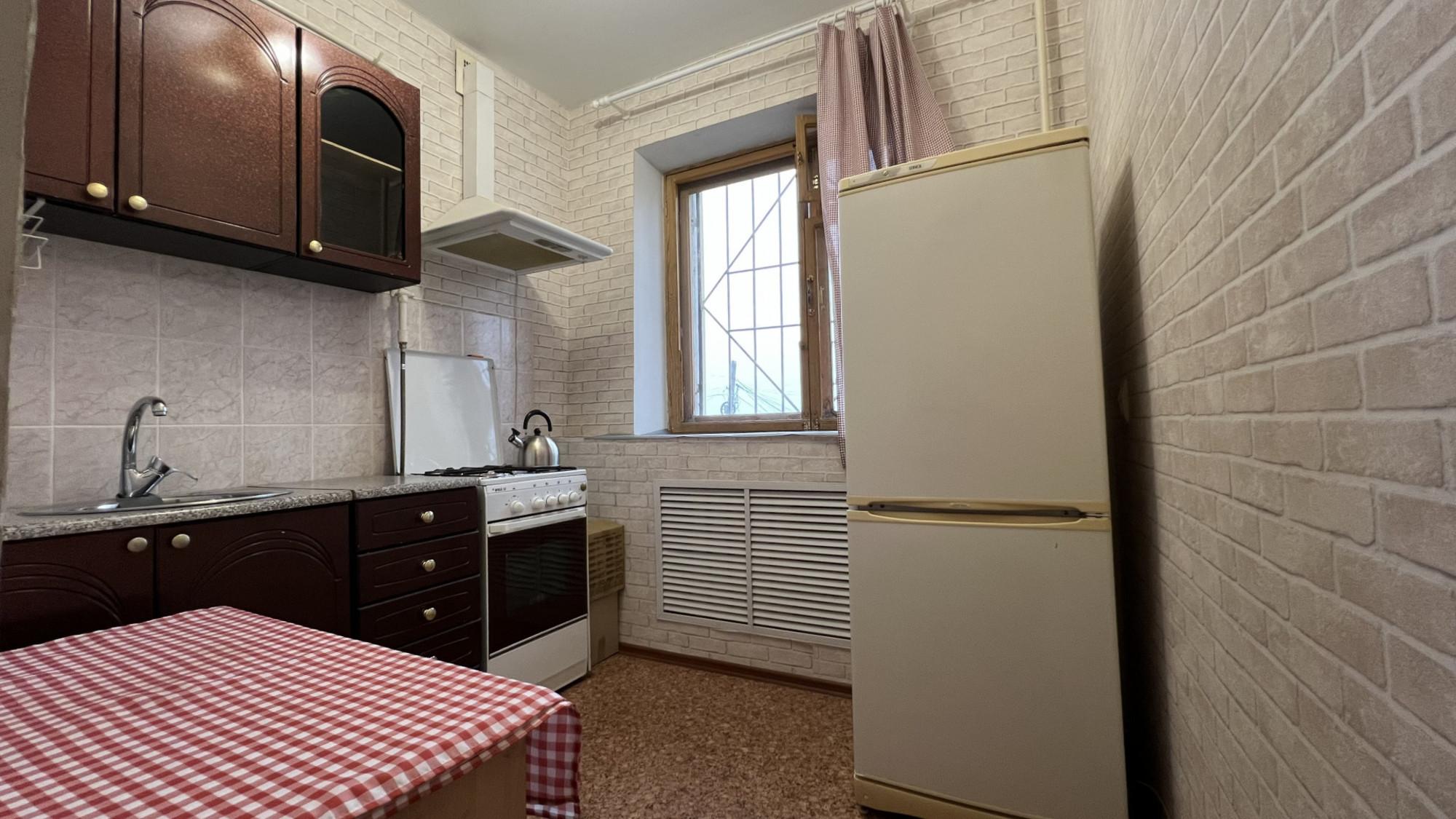 Купить квартиру за 2 700 000 рублей на Танкистов ул., 103