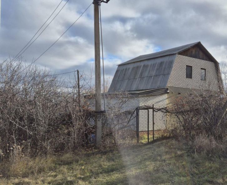 Коттедж/дом Взлётная ул, 1