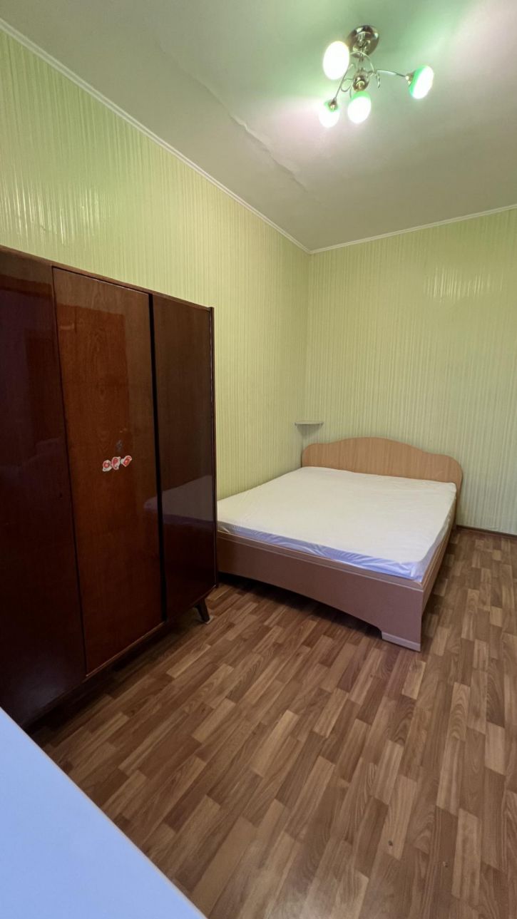 3-комн квартира Танкистов ул., 103