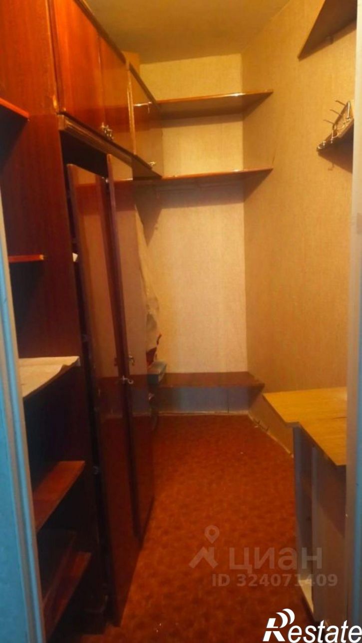 4-комн квартира улица Уфимцева, 6 к2,  д. 6 к2