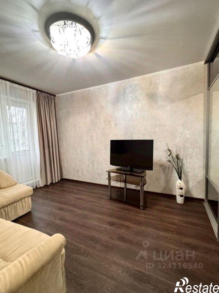 2-комн квартира ул им академика О.К.Антонова, 15А,  д. 15А