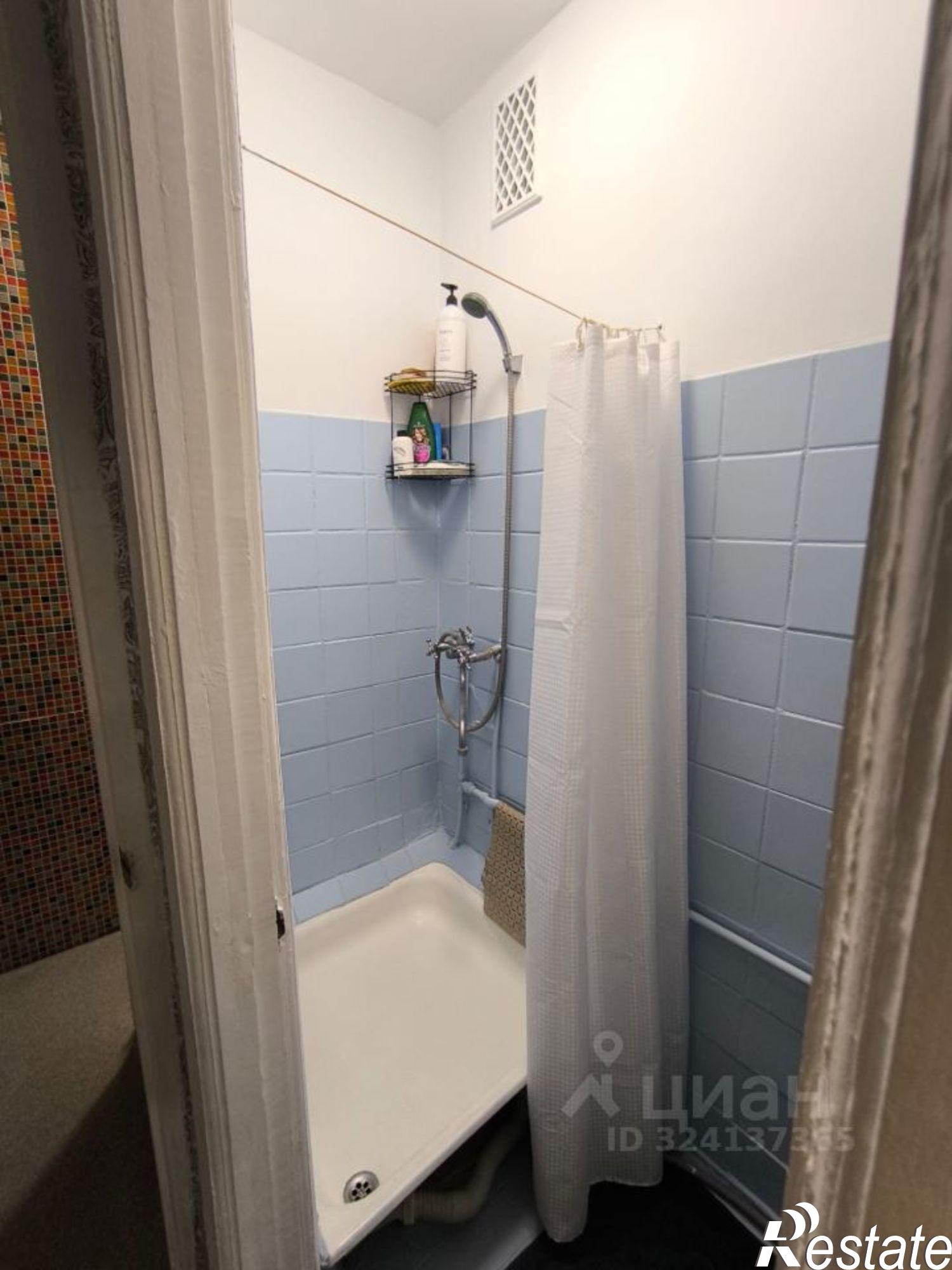 Купить комнату за 1 600 000 рублей на ул Украинская, 10А