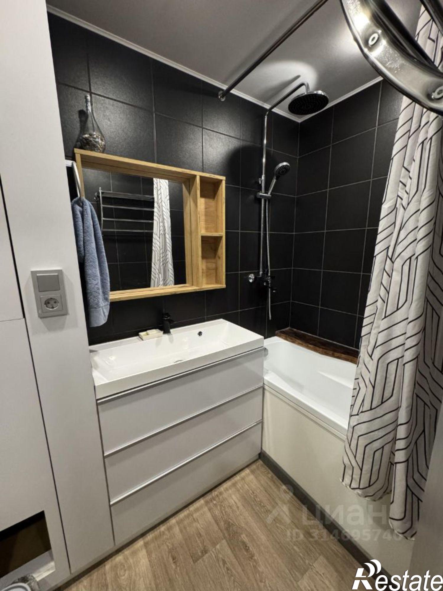 Сдать квартиру за 38 000 рублей на ул им Орджоникидзе Г.К., 14