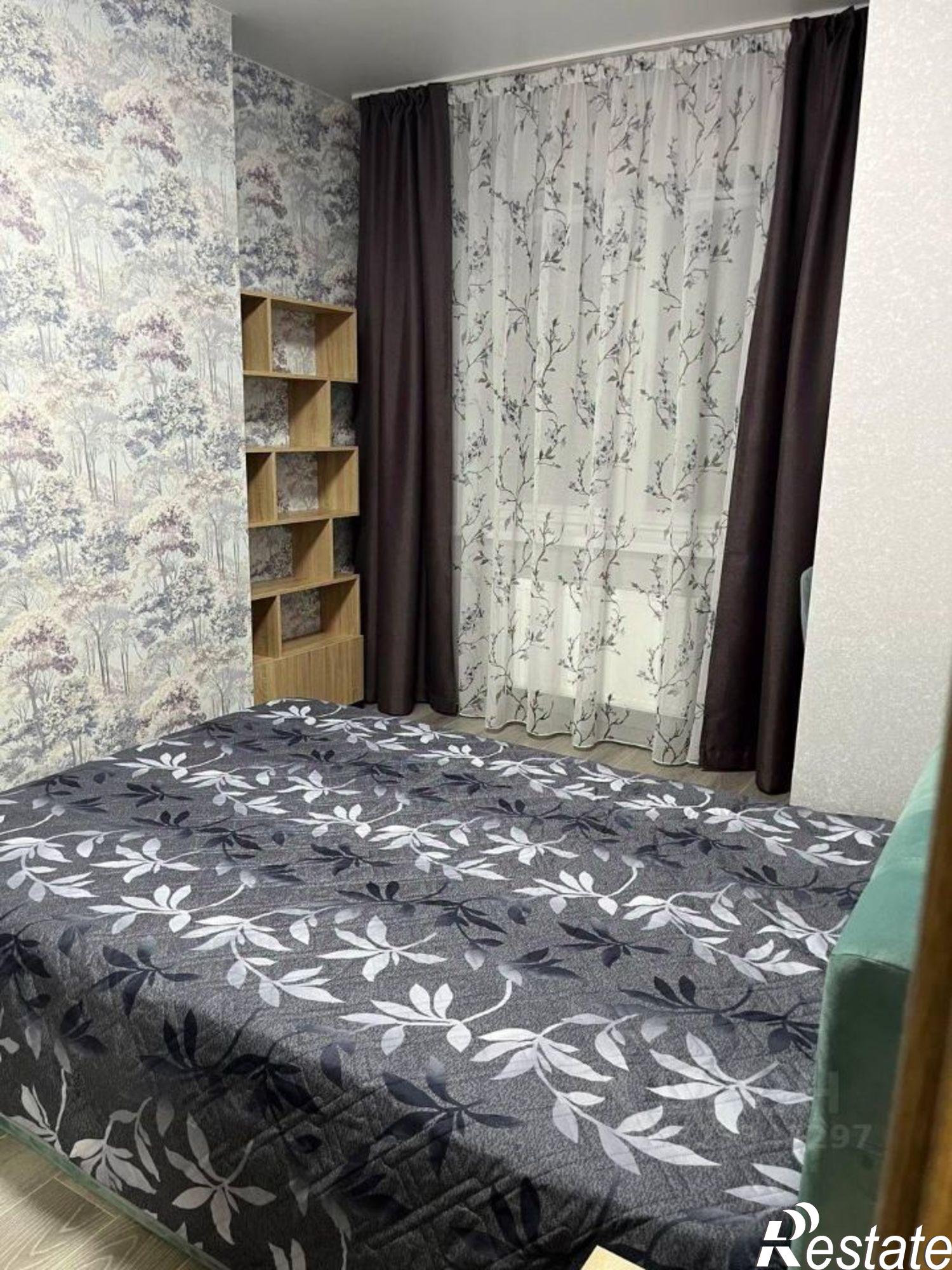 Сдать квартиру за 40 000 рублей на Большая Садовая улица, 143