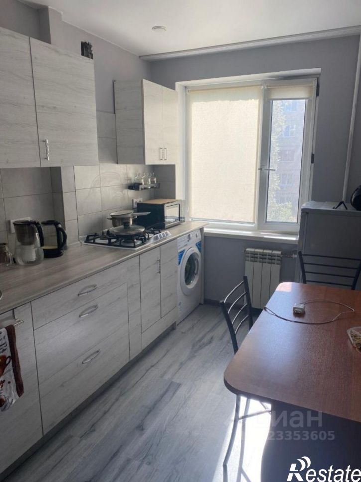 2-комн квартира Луговая улица, 114,  д. 114