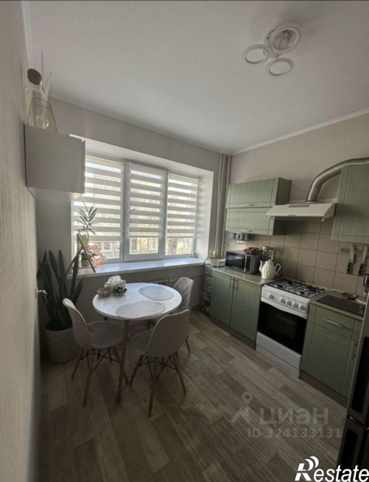 2-комн квартира ул Хрустальная, 55Г,  д. 55Г