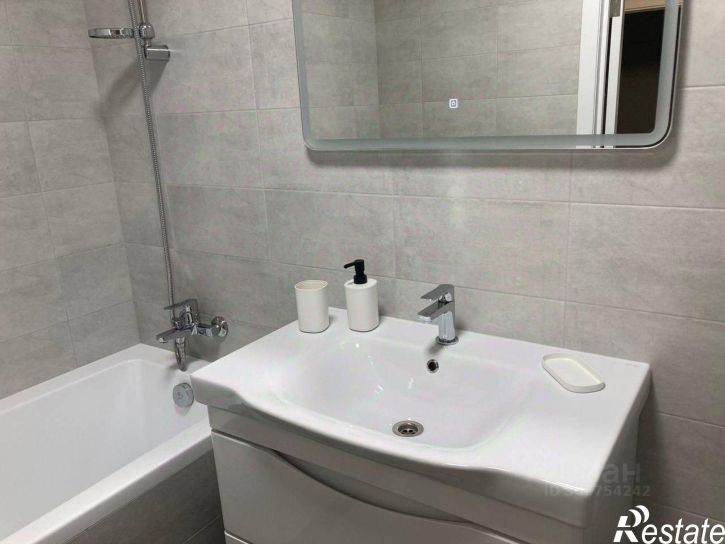 1-комн квартира Лунная улица, 30