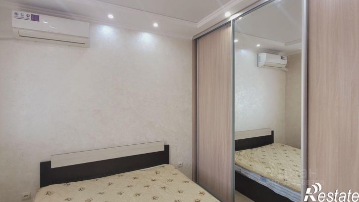 1-комн квартира ул им Менякина Ю.И., 12,  д. 12