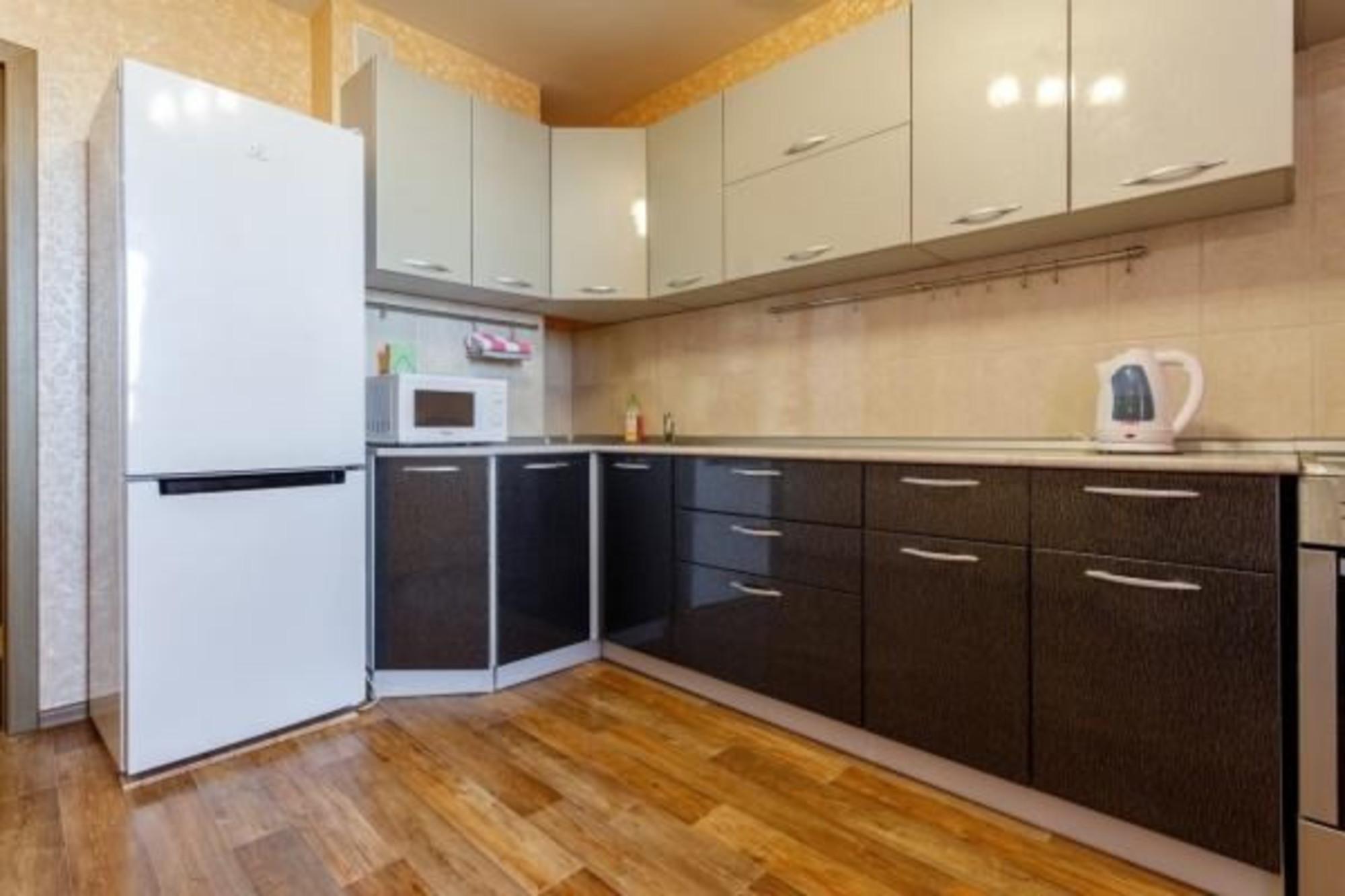 Сдать квартиру за 15 000 рублей на им. Кутякова И.С, 65