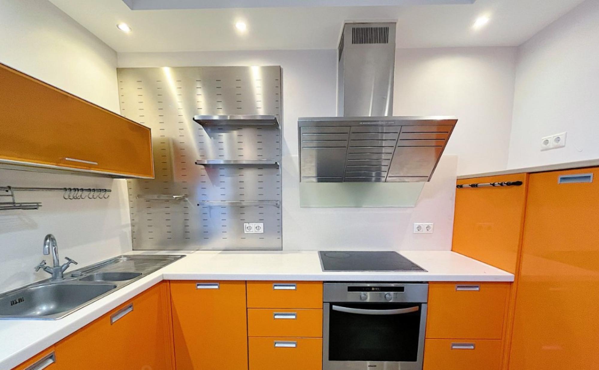 Сдать квартиру за 16 000 рублей на Улица им. Кутякова И.С., 27