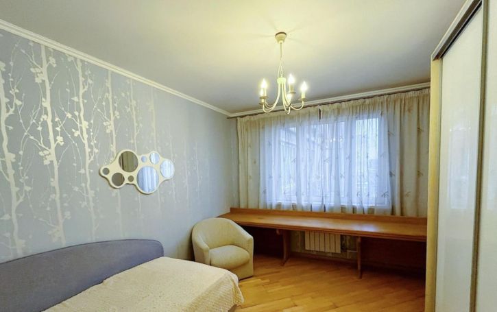 2-комн квартира Улица им. Кутякова И.С., 27