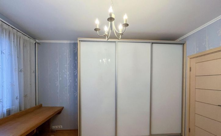 2-комн квартира Улица им. Кутякова И.С., 27