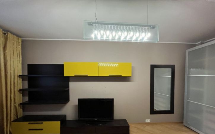 2-комн квартира Улица им. Кутякова И.С., 27