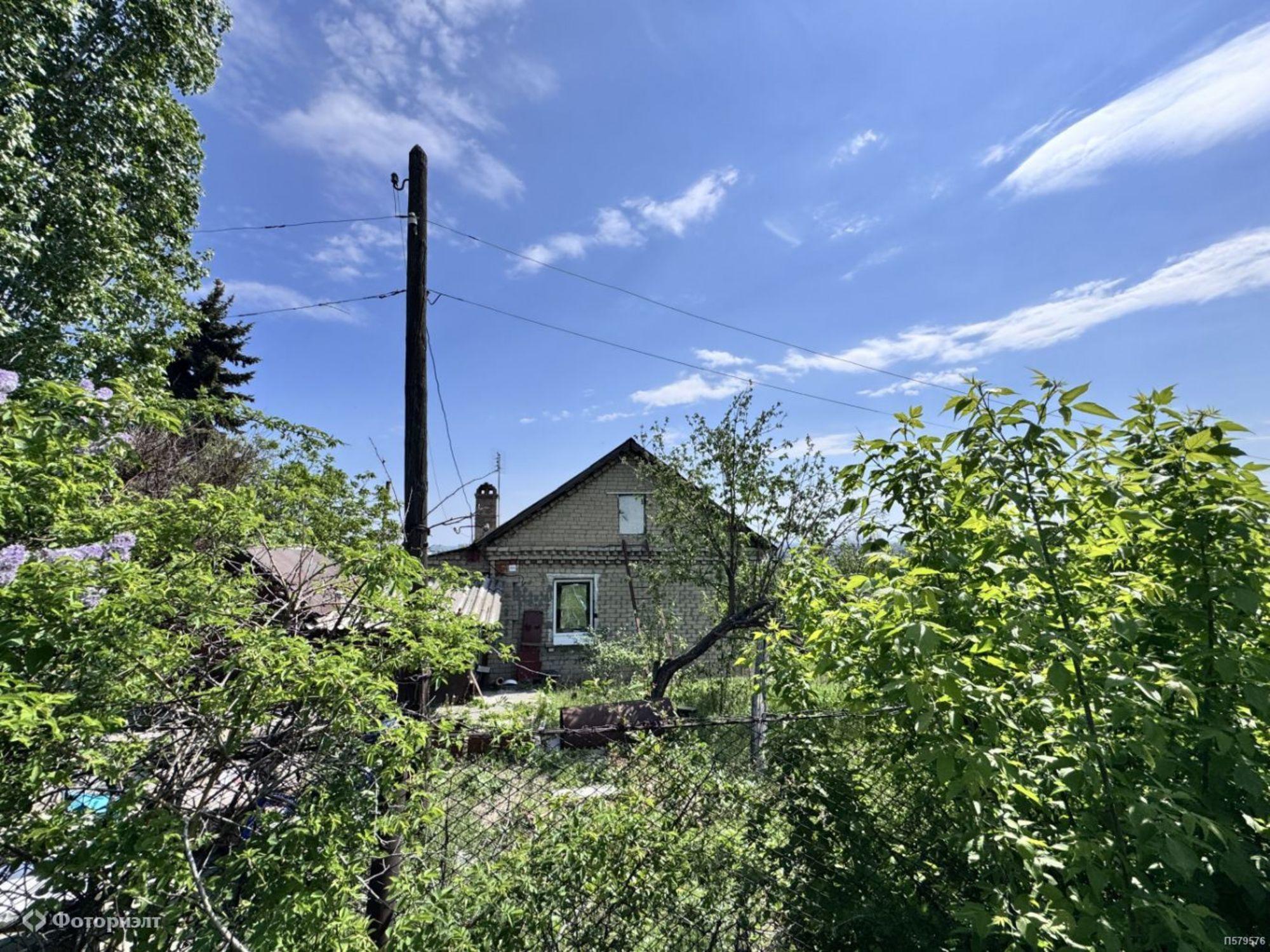 Купить дачу, дом, коттедж за 2 790 000 рублей на Сиреневая ул, 44