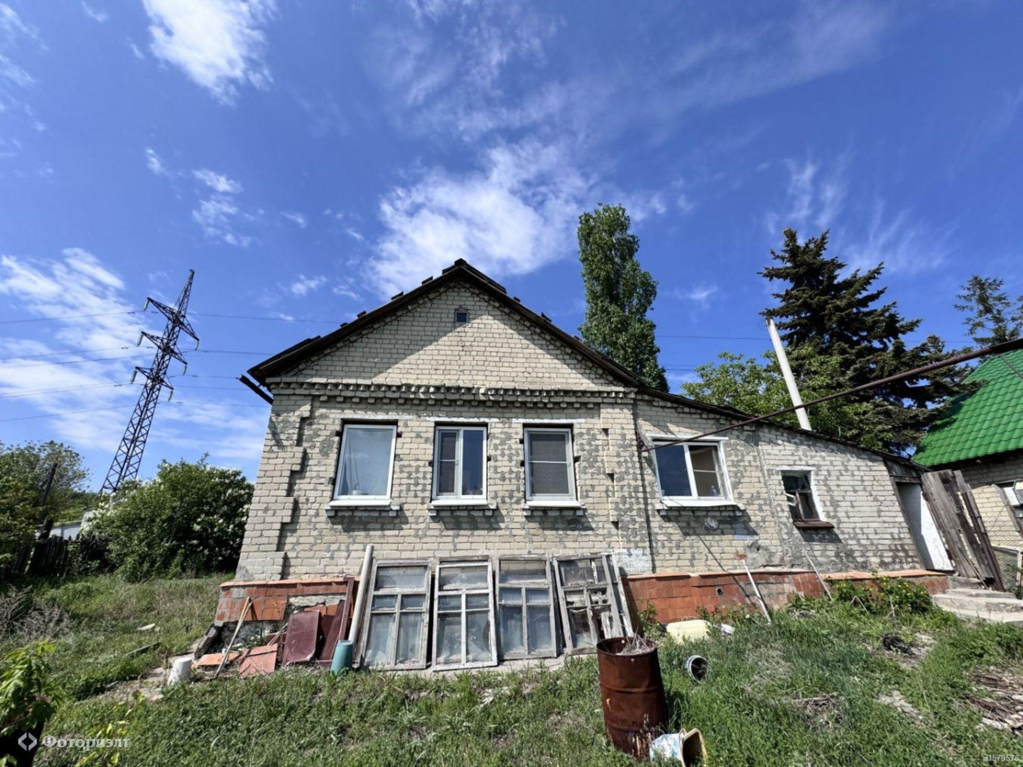 Купить дачу, дом, коттедж за 2 790 000 рублей на Сиреневая ул, 44