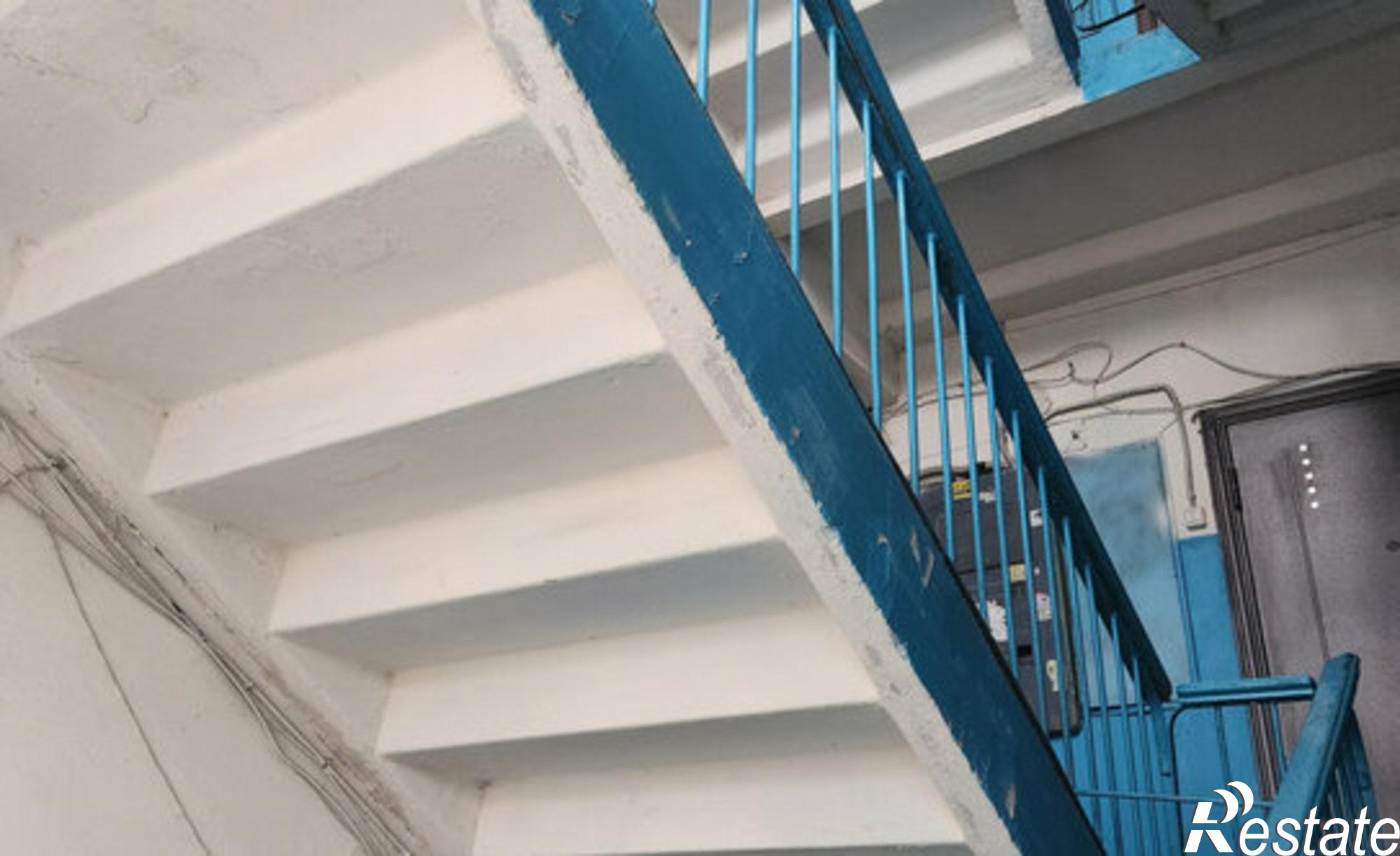 Купить квартиру за 2 400 000 рублей на ул им Лебедева-Кумача В.И., 59А