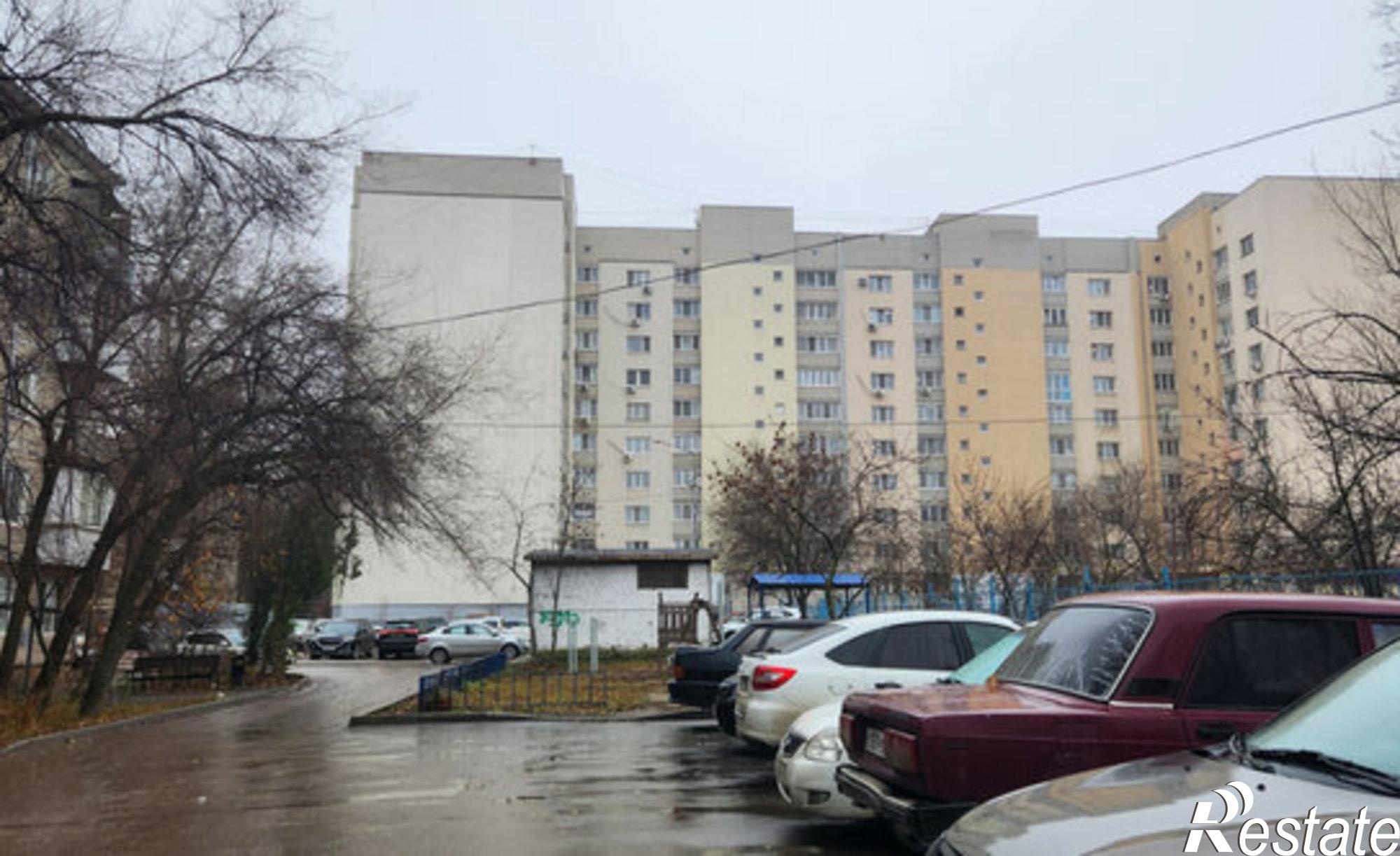 Купить квартиру за 2 400 000 рублей на ул им Лебедева-Кумача В.И., 59А