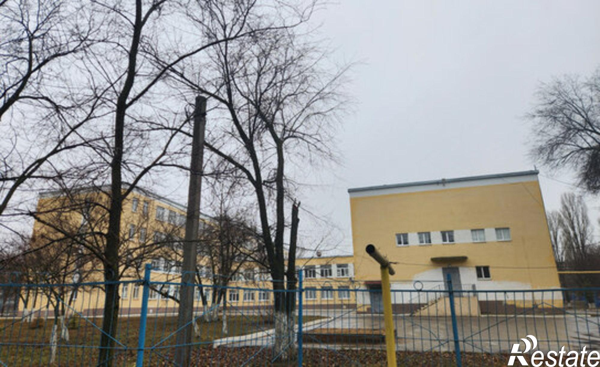 Купить квартиру за 2 400 000 рублей на ул им Лебедева-Кумача В.И., 59А