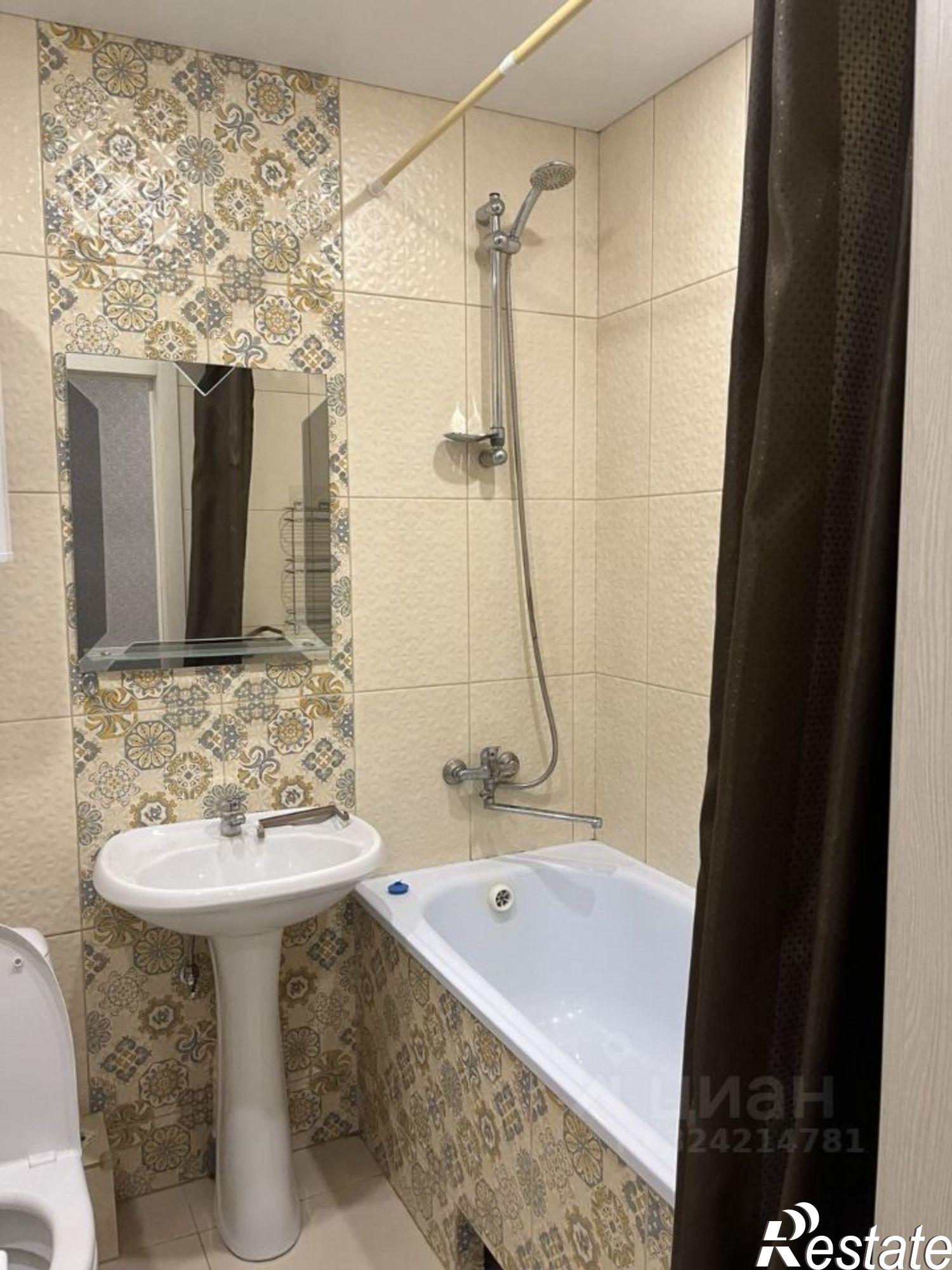 Сдать квартиру за 21 000 рублей на ул им Академика Семенова Н.Н., 11Б