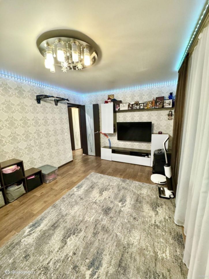 3-комн квартира Московское ш, 3