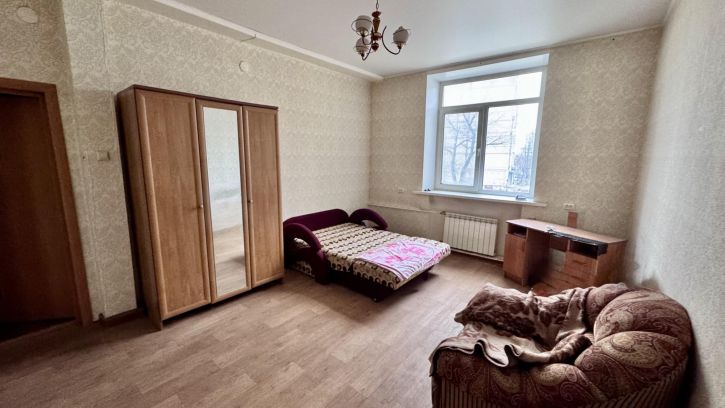 3-комн квартира Аэропорт ул., 2