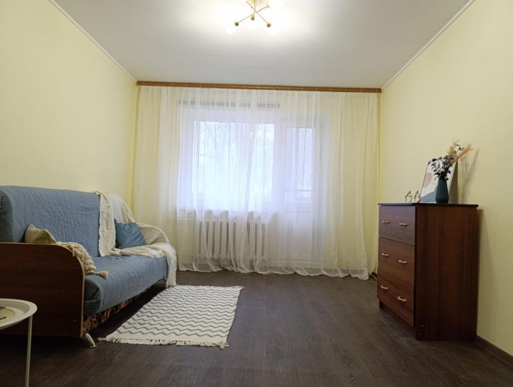 1-комн квартира им Бардина И.П. ул., 4