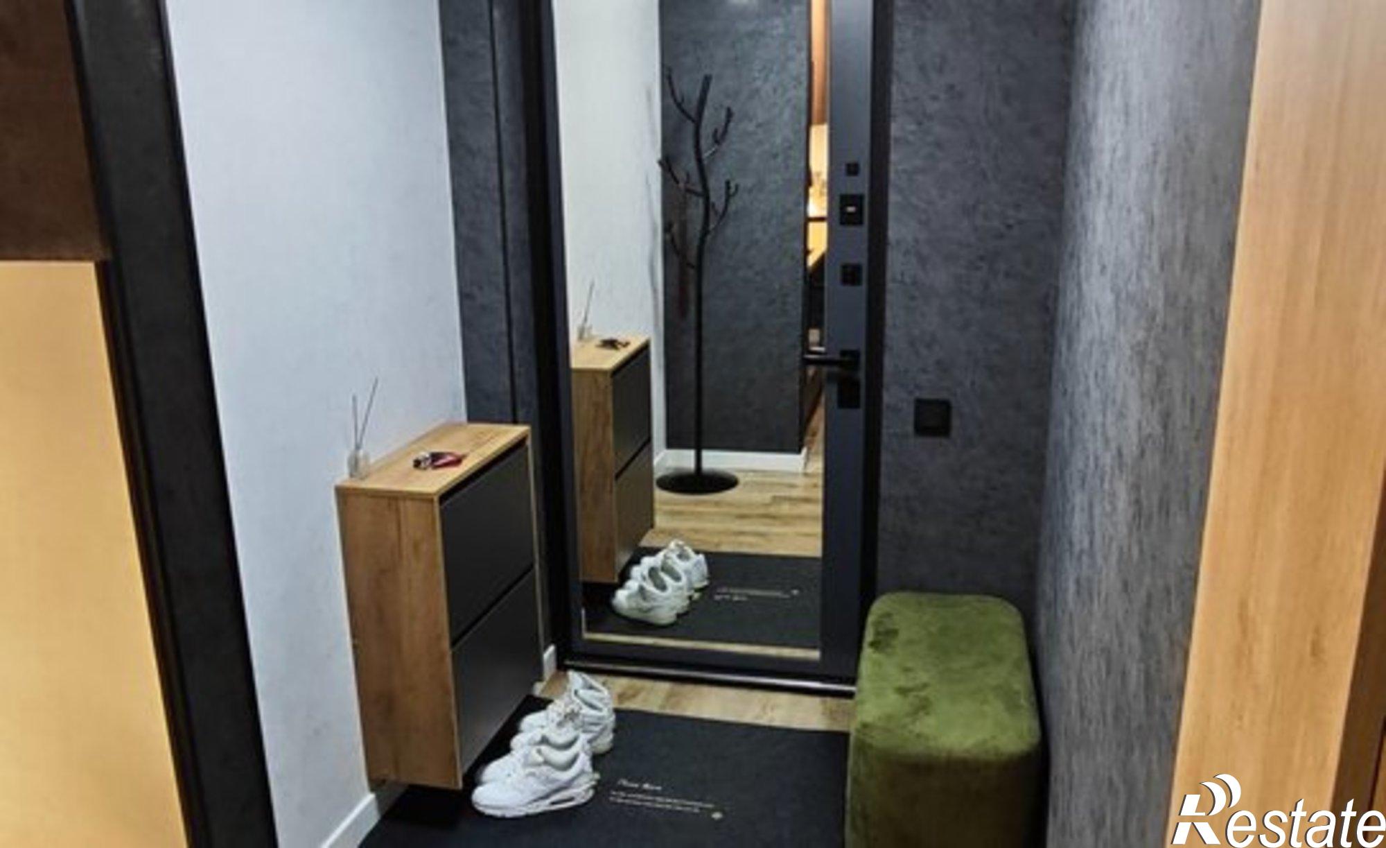 Купить квартиру за 7 150 000 рублей на пр-кт Строителей, 40